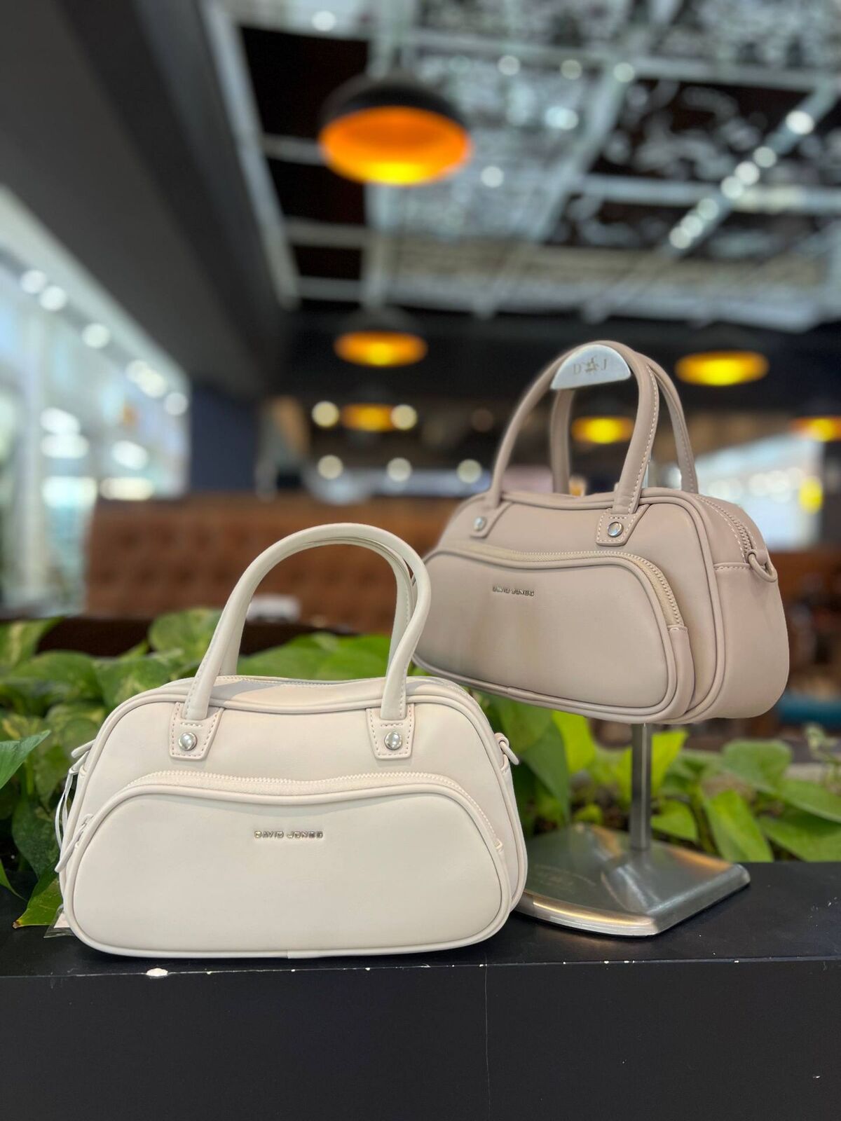 کیف دستی و دوشی زنانه DavidJones مدل CM8288
